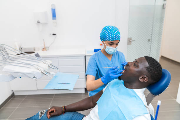 Best Cosmetic Emergency Dentistry in Uvalde Estates, TX